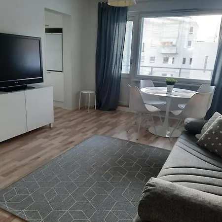 Viihtyisae Kaksio Keskustassa - Cosy In The Center アパート